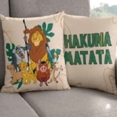 Capa de Almofada Infantil Disney Hakuna Matata Bella Janela 45X45 CM