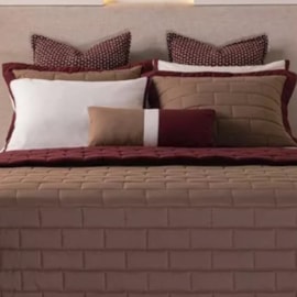 Cobre Leito Dupla Face Filetto Queen Lavive Capuccino/Cabernet 4 Pçs Cobre Leito Dupla Face Filetto Queen Lavive Capuccino/Cabernet 4 Pçs