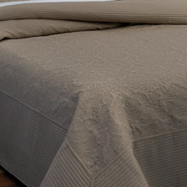 Cobre Leito King Provence Matelassê Rozac Kaki