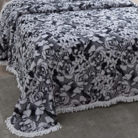 Colcha Solteiro Chenille Canelada Jolitex Valentina Chumbo (Não Acompanha Porta Travesseiro) Colcha Solteiro Chenille Canelada Jolitex Valentina Chumbo (Não Acompanha Porta Travesseiro)