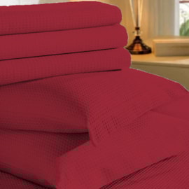 Colcha Solteiro Piquet Teka Genova Vermelho 100% Algodão Colcha Solteiro Piquet Teka Genova Vermelho 100% Algodão