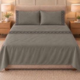 Jogo de Cama Casal 4 Peças Bordado Cinza Escuro 100% Poliéster Top Max