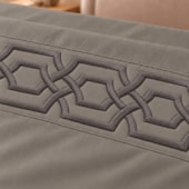 Jogo de Cama Casal 4 Peças Bordado Cinza Escuro 100% Poliéster Top Max