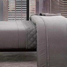 Jogo de Cama King By The Bed 300 Fios Algodão Egípcio 59st 4 peças ( 2 Lençois + 2 Fronhas) Jogo de Cama King By The Bed 300 Fios Algodão Egípcio 59st 4 peças ( 2 Lençois + 2 Fronhas)