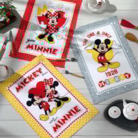Kit 3 Panos de Copa Felpudo Estampado Dohler Mickey e Minnie II Kit 3 Panos de Copa Felpudo Estampado Dohler Mickey e Minnie II
