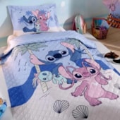 Kit Cobre Leito Solteiro Hedrons Disney Stitch Tropical 1,60x2,35 (1 Cobre Leito + 1 Porta Travesseiro)