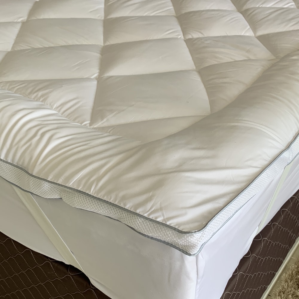 Pillow Top Toque de Plumas Queen Appel Diamond