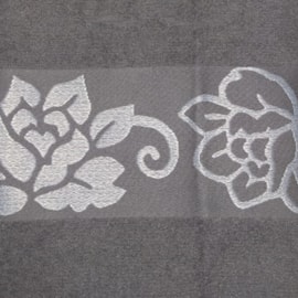 Toalha de Banho Gigante Mafratex Barcelona Cinza Escuro Toalha de Banho Gigante Mafratex Barcelona Cinza Escuro