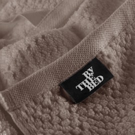 Toalha de Banho Gigante Supreme By The Bed Taupe Algodão Egípcio Toalha de Banho Gigante Supreme By The Bed Taupe Algodão Egípcio