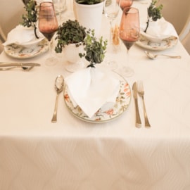 Toalha de Mesa Retangular 1,70m x 2,70m Impermeável JoyDecor Ondas Pérola Toalha de Mesa Retangular 1,70m x 2,70m Impermeável JoyDecor Ondas Pérola