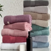 Toalha de Rosto Fio Penteado Canelado Buddemeyer Rosa Escuro Toalha de Rosto Fio Penteado Canelado Buddemeyer Rosa Escuro